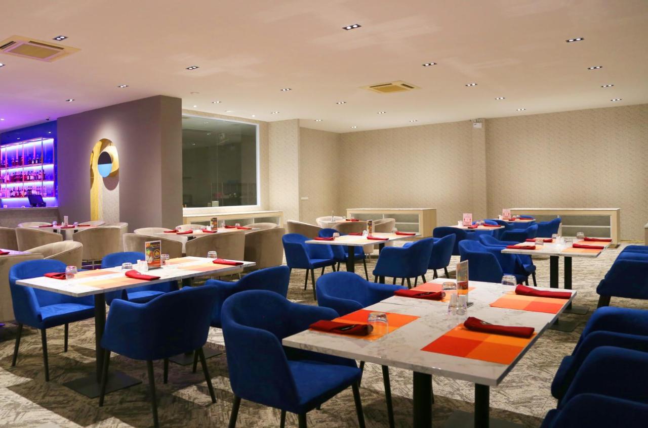 תאקהק Sr Boutique Hotel מראה חיצוני תמונה